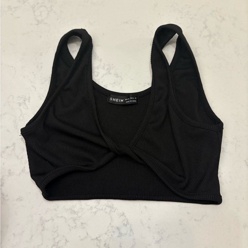 SHEIN Black Ribbed Twist Crop Top